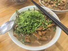 -陈记卤煮小肠