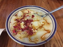 -云阿蛮云南生烫牛肉米线(奉贤路店)