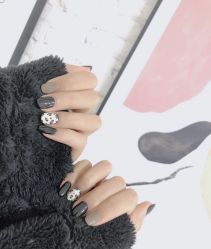 -Lucky 19日式美甲美睫