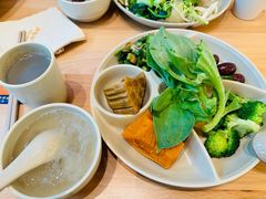 -素满香·全民食养自助(长宁龙之梦店)