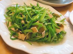 水芹炒百叶-新天厨酒家(二分店)
