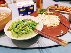 -忆江南·临江鱼馆