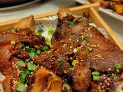 -乡土黄·鲜牛肉火锅·小龙虾(兴业街店)