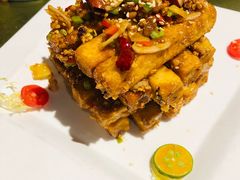 -铜锣湾·有麝自然香(重庆新天地店)