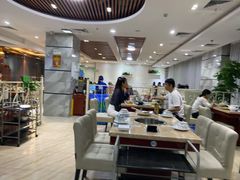 -海大大蒸汽海鲜餐厅·粤菜·特色小炒(欢乐颂店)