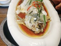 -醉美东江·三文鱼·烧鸡公