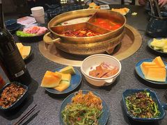-湊湊火锅·茶憩(打浦桥日月光店)