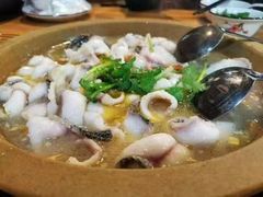 -大鼎石锅鱼(春江里店)