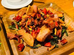 -隔壁老王·家常云南菜(花巷店)
