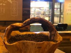 -星巴克臻选(青岛麦凯乐分店)