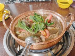 -银同牦牛肉火锅