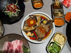 -草家酱蟹炭火烤肉店(珲春南路一店)