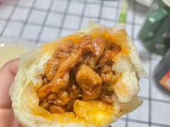 奥尔良鸡腿包-老陶包子铺(南大西南村店)