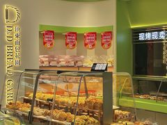 -顶东面包花园·生日蛋糕(太平店)