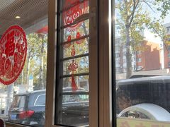 -老渔翁炖鱼坊(黄海西路东山店)