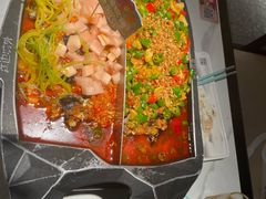 -江边城外烤全鱼(汉光百货店)