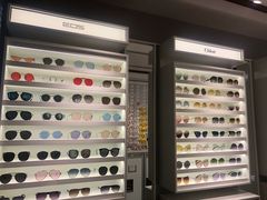 -目艮眼镜SHOWROOM(品牌集合店)