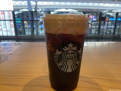 茶云乌龙-星巴克(广州南站A18检票口楼上)