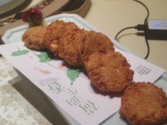 -荷花亭·湖北融合菜(中商广场店)