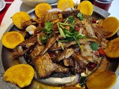 杂鱼贴饼子-东北一家人(友谊街店)