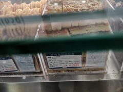 -上海哈尔滨食品厂(汇联商厦店)