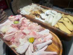 -野·大山里野生菌石锅土鸡(益田假日店)