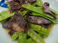 荷兰豆炒香肠-绍兴名菜馆(可乐路店)