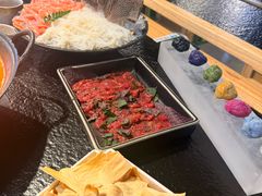 -鹿鸣山草本茶香火锅(园西路店)