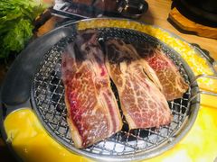 -青瓦炭韩潮烤肉(花园道店)