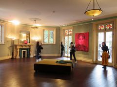 -Nathalie Djurberg与Hans Berg“牛皮纸包裹的月亮”-Prada荣宅当季展览