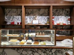 面包甜点陈列柜-WHEAT&BAKER-麥(凯德来福士店)
