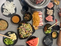 -啊美丽炭火烤肉(滑翔一店)
