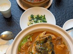 -鱼鲜饭香·招牌汽锅剁椒鱼头王