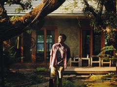 -Chom Cafe and Restaurant