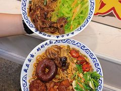 -梅溪·小伙子干挑面(安吉总店)