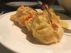 招牌沙汁大虾球-T館·花园艺术餐厅