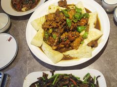 -闫府私房菜·老字号(恒隆店)