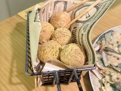 -恩你小木屋·韩式料理(假日广场店)