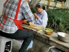 -古真记钵钵鸡(老公园店)