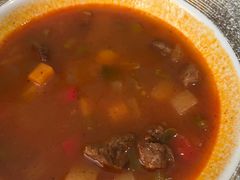 奥匈式辣牛肉汤-villaa·别墅·融合菜西餐厅