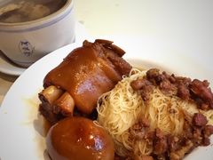 -阿水狮猪脚大王(台中公园店)