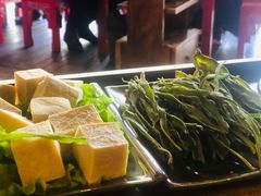 -谭鸭血老火锅(漳州路店)