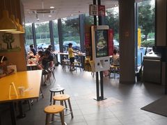 大堂-麦当劳(东石东一路店)
