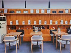 用餐区-十一咖啡(青年大街工厂店)