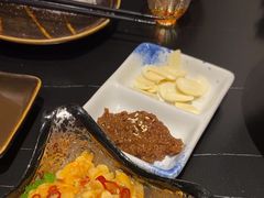 -山川小町·极番烧肉(新地假日广场店)