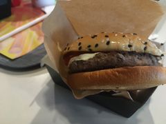 -麦当劳(国际社区店)