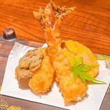 氛围感宝藏日式餐吧🍣一口爆浆提灯太赞💡