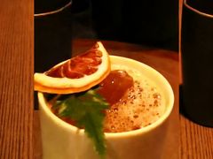 -FOUR PLAY BAR