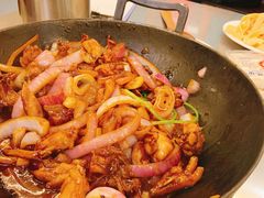 -胡须佬鸡煲四季火锅店(石厦西村直营店)