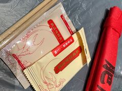 -肥肥虾庄·金牌油焖大虾(杨园滨江时代walk店)